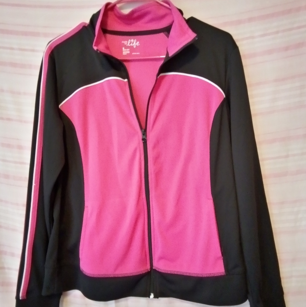Athletic jacket